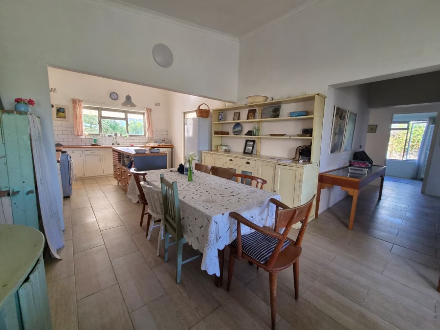 6 Bedroom Property for Sale in Stilbaai Wes Western Cape
